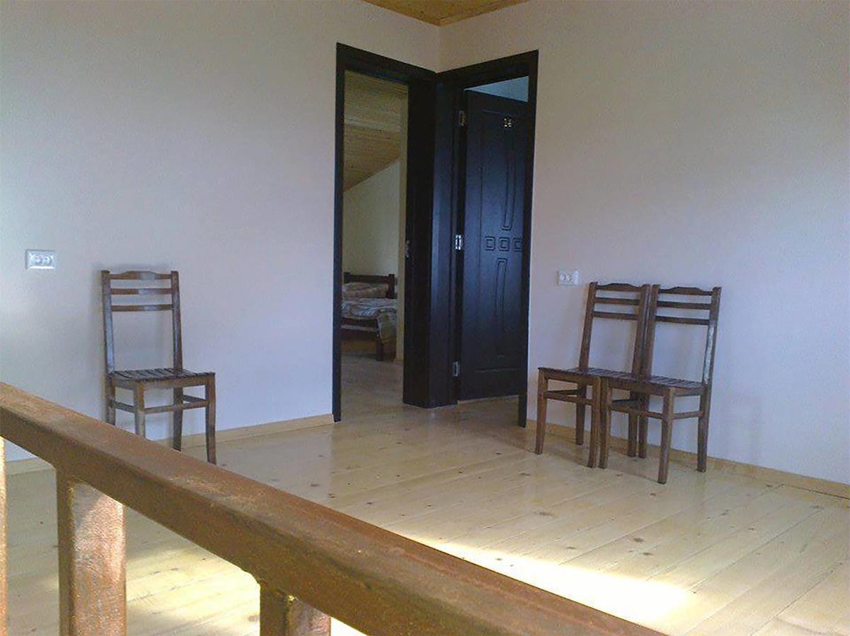 קזבגי Hotel Nini מראה חיצוני תמונה
